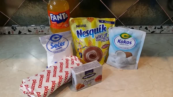 Plazma rolat sa kokosom 31 | Istaknuta slika 4/4 | Dekorativno, ukusno, a, jednostavno