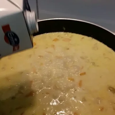 Pirinač Kazimir sa voćem | Dodavanje ostalih sastojka | Postupak 4 | Slika 2/3