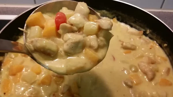 Pirinač Kazimir sa voćem 5 | Istaknuta slika 2/4 | Klasični, egzotični, švajcarski, delikates