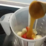 Smuti od banana i jagoda | Dodavanje ostalih sastojka | Postupak 3 | Slika 3/6