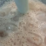 Smuti od banana i jagoda | Dodavanje ostalih sastojka | Postupak 3 | Slika 6/6