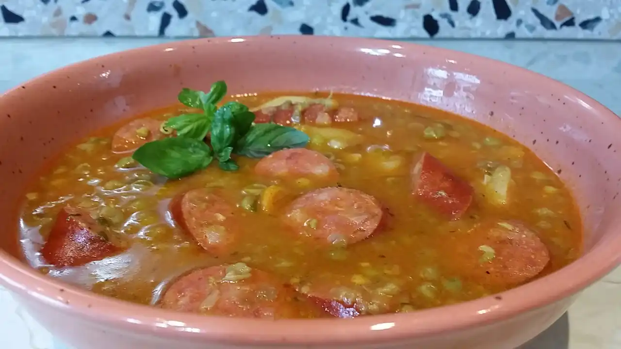 Grašak sa kobasicama- Istaknuta slika