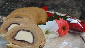 Rolat u oblandi sa krem-bananicama