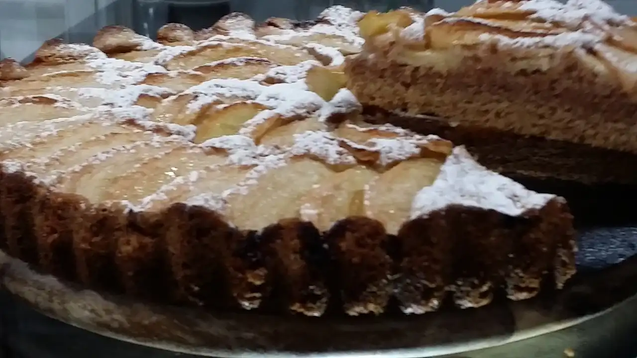 Hajdi kolač sa jabukama