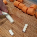 Pečeni svinjski but sa povrćem | Priprema povrća | Postupak 4 | Slika 4/8