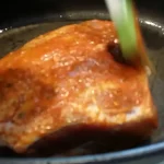 Pečeni svinjski but sa povrćem | Mariniranje mesa | Postupak 2 | Slika 3/4