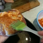 Pečeni svinjski but sa povrćem | Mariniranje mesa | Postupak 2 | Slika 2/4