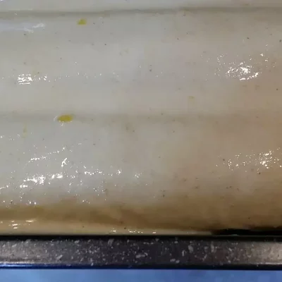 Pita sa grizom i limunom | Pečenje pite | Postupak 4 | Slika 1/3