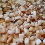 Rolovana seljačka pita sa piletinom | Priprema luka i pilećih prsa | Postupak 1 | Slika 8/8