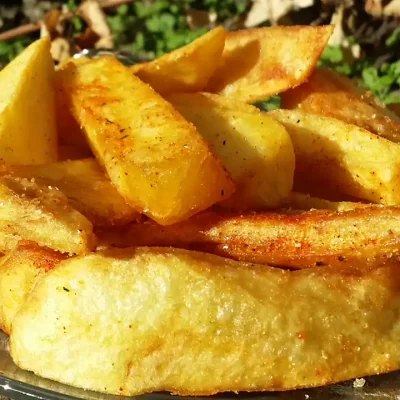 Domaći krompir iz friteze | Serviranje  krompira | Postupak 4 | Slika 3/3