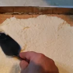 Kokosov oblak kolač | Ređanje kolača | Postupak 3 | Slika 8/11