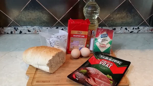 Seoski hlebni složenac 1 | Istaknuta slika 2/4 | Čarolija, starog, hleba, sira, šunke, i, svježih, jaja