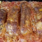 Svinjska rebra iz rerne 50 | Istaknuta slika 2/4 | Pečena, rebra, sa, krompirom, i, crnim, lukom, u, marinadi, od, senfa, i, meda