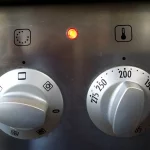 Svinjska rebra iz rerne | Priprema krompira i dalje pečenje | Postupak 5 | Slika 7/7