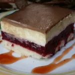 Šumska vila kolač | 1/4 Šumska vila kolač 1 | Istaknuta slika 1/4 | Kocka, crvenih, plodova, šume, akcent, ukusa, prirode