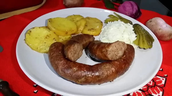 Domaće kobasice sa pekarskim krompirom 1 | Istaknuta slika 1/4 | Idealna, garnitura, za, savršen, ručak