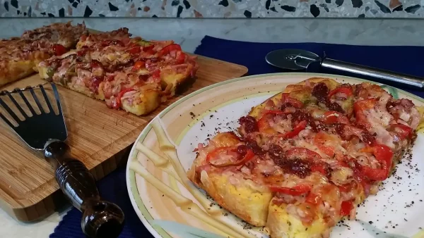 Pica od starog hleba 2 | Istaknuta slika 1/4 | Transformacija, bajatog, hleba, u, ukusan, obrok