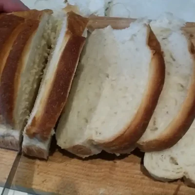 Pica od starog hleba | Priprema hleba | Postupak 3 | Slika 2/3