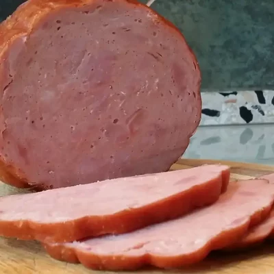 Barena dimljena šunka u mrežici | Serviranje | Postupak 4 | Slika 1/3