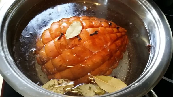 Barena dimljena šunka u mrežici 8 | Istaknuta slika 3/4 | Lešnik, se, zapitao:, Zašto, me, svi, zovu, šunkom