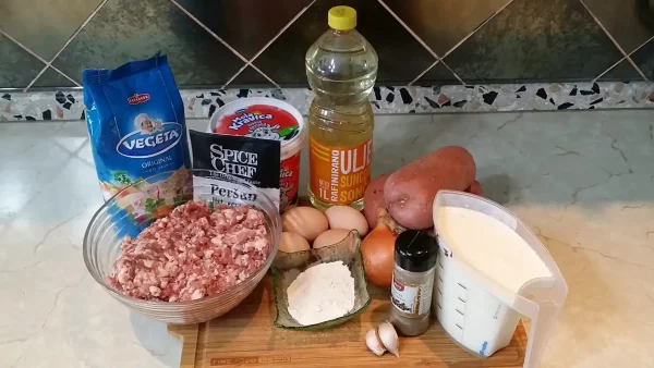 Musaka sa mlevenim mesom i krompirom 3 | Istaknuta slika 4/4 | Sloj, po, sloj, u, njoj, ima, više, ljubavi, nego, u, vašim, omiljenim, sapunicama