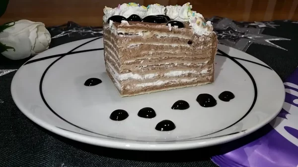 Rozen torta sa Milka čokoladom 1 | Istaknuta slika 1/4 | Kremasti, čokoladni, užitak