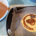 Mramorni kolač sa kupinama | Ređanje kolača | Postupak 4 | Slika 4/8