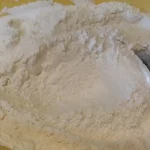 Mramorni kolač sa kupinama | Završni deo patišpana  | Postupak 2 | Slika 4/6