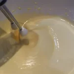 Mramorni kolač sa kupinama | Priprema jaja za patišpan | Postupak 1 | Slika 4/4