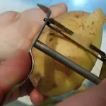 Posne punjene paprike sa pečurkama | Priprema paprika i krompira | Postupak 4 | Slika 6/8