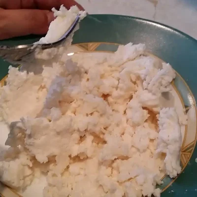 Sos od ovčijeg sira | Priprema sira | Postupak 1 | Slika 3/3