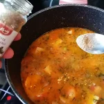 Cušpajz od graška | Dodavanje ostalih sastojaka | Postupak 4 | Slika 5/6