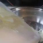 Kobasica sa pirinčom i povrćem iz rerne | Dinstanje povrća | Postupak 2 | Slika 2/8