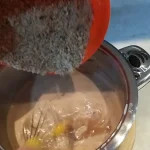 Oblatne sa čokoladom i keksom | Dodavanje suvih sastojaka | Postupak 3 | Slika 2/4