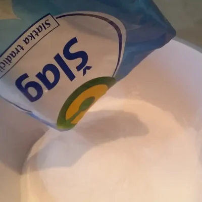 Torta Šeherzada iz 1001 noći | Priprema šlaga | Postupak 5 | Slika 1/3