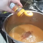 Domaći pire od jabuka | Blendiranje i dodavanje ostalih sastojaka | Postupak 4 | Slika 11/12