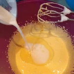 Ledena pećina kolač | Priprema biskvita | Postupak 2 | Slika 7/9