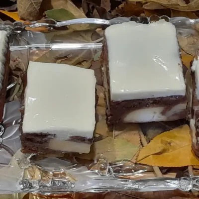 Ledena pećina kolač | Serviranje | Postupak 8 | Slika 2/3