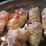 Pileće rolnice u sosu od pečuraka | Pečenje rolnica | Postupak 4 | Slika 4/4