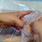 Pileće rolnice u sosu od pečuraka | Prprema pilećih grudi | Postupak 1 | Slika 2/4