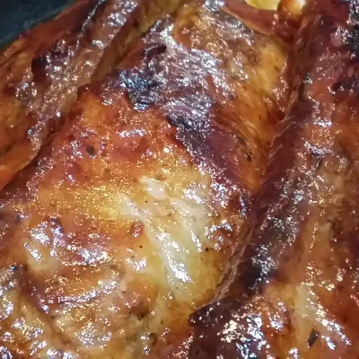 Svinjska rebra u BBQ sosu i povrćem iz rerne | serviranje | Postupak 5 | Slika 2/3