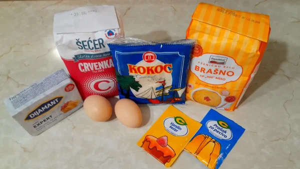 Kokosovi polumeseci 7 | Istaknuta slika 4/4 | Dugotrajna, zimska, bajka, u, kutiji, vanil, keksići, sa, kokosom