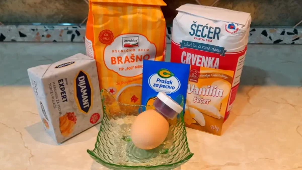 Prugasti božićni kolačići 2 | Istaknuta slika 4/4 | Crvenožuta, božićna, bajka:, štapići, srca, i, zvezde, od, jednog, testa