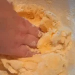 Prugasti božićni kolačići 29 | Istaknuta slika 3/4 | Crvenožuta, božićna, bajka:, štapići, srca, i, zvezde, od, jednog, testa