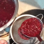 Sirup od kupina | Ceđenje soka - prvi put | Postupak 3 | Slika 2/4