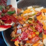 Piletina u slatko-kiselom sosu sa ananasom | Dinstanje povrća | Postupak 4 | Slika 4/7