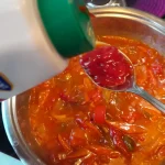 Piletina u slatko-kiselom sosu sa ananasom | Spajanje svih sastojaka | Postupak 5 | Slika 4/9