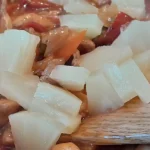 Piletina u slatko-kiselom sosu sa ananasom | Spajanje svih sastojaka | Postupak 5 | Slika 8/9