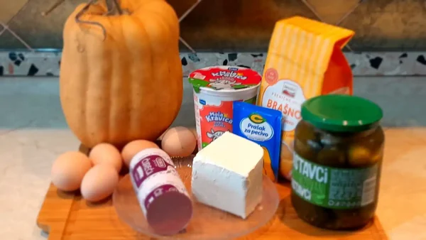 Slani rolat sa bundevom 56 | Istaknuta slika 4/4 | Dulet, šapće, jesenje, tajne, sir, kao, led, pod, toplinom, a, rolat, prava, bajka, na, tanjiru