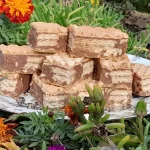 Napolitanka oblande 1 | Istaknuta slika 1/4 | Simfonija, slojeva, na, bini, oblatni, operska, saga, fila, i, napolitanki